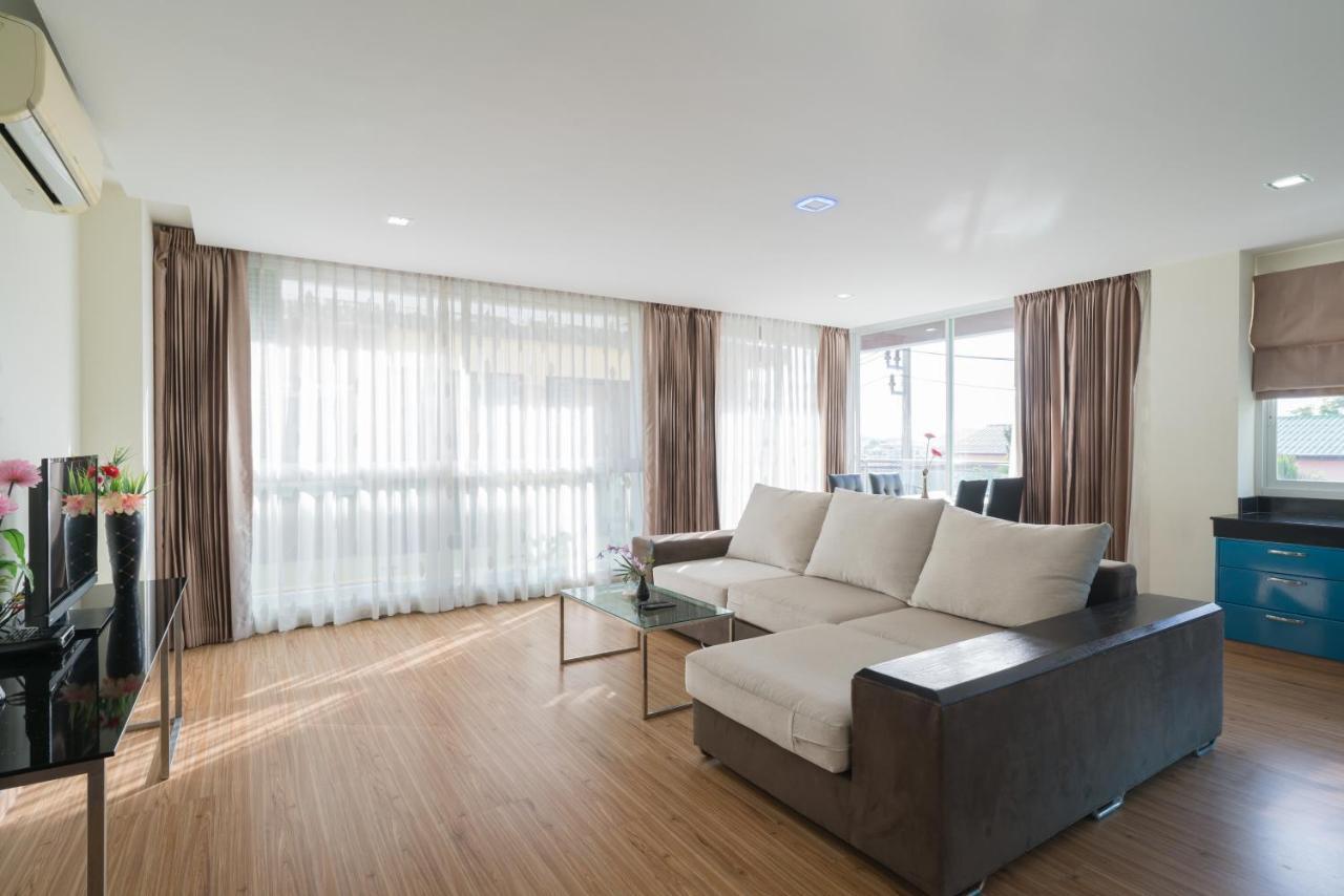 Goldstone Residency Patong , Phuket Apartment Bagian luar foto