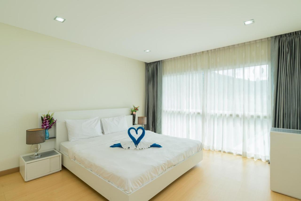 Goldstone Residency Patong , Phuket Apartment Bagian luar foto